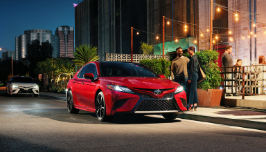 Toyota-Camry-2018