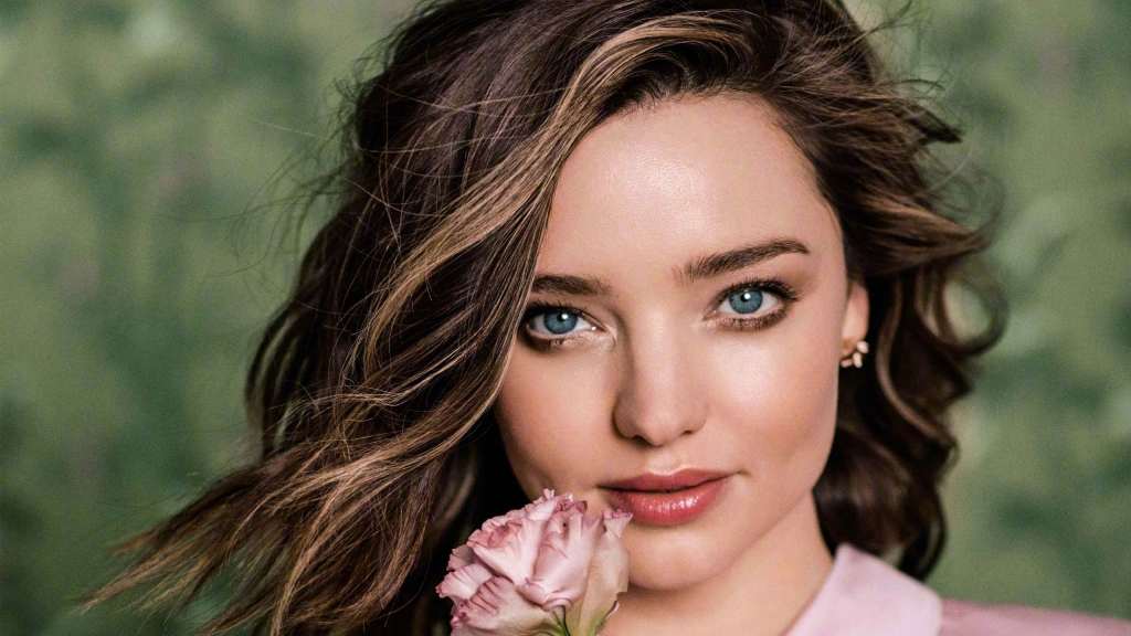 Miranda Kerr Wallpaper