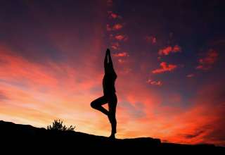 Yoga Silhouette Sunset Man Wallpaper