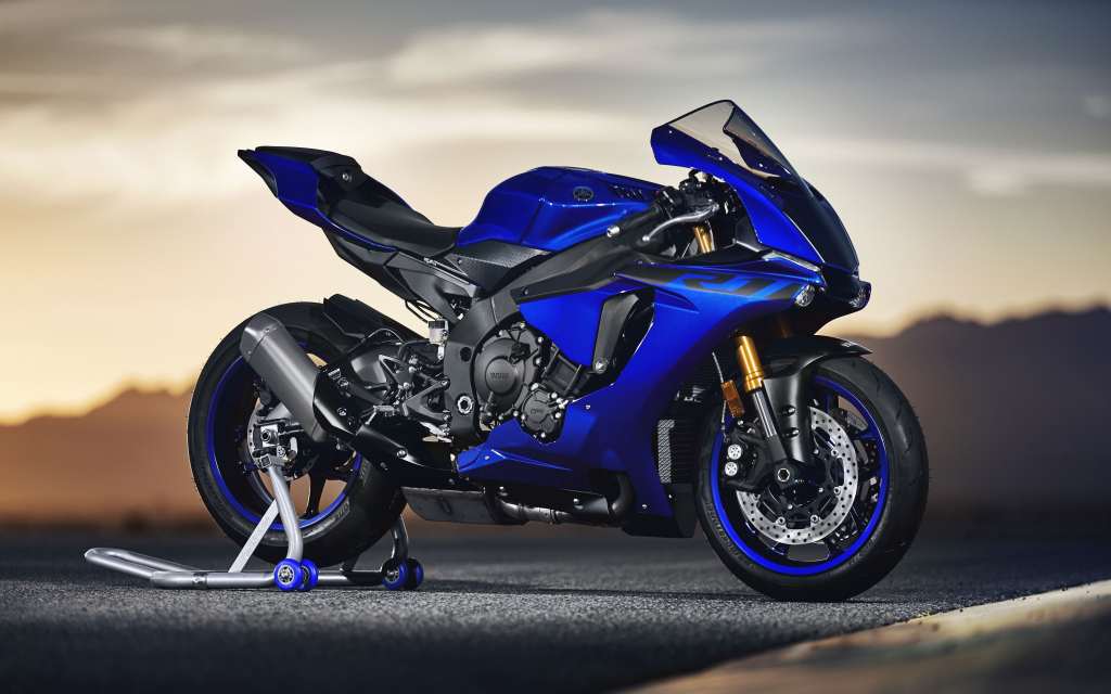 Yamaha YZF R1 4k Wallpaper