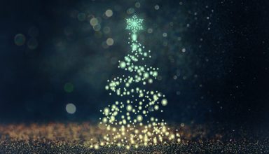 Christmas Tree Sparkles Bokeh Wallpaper