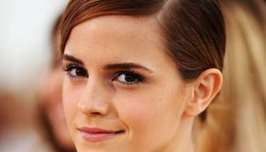 Emma Watson Peach Fuzz Wallpaper