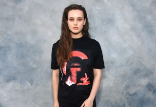 Katherine Langford 13 Reasons Why Actress Wallpaper