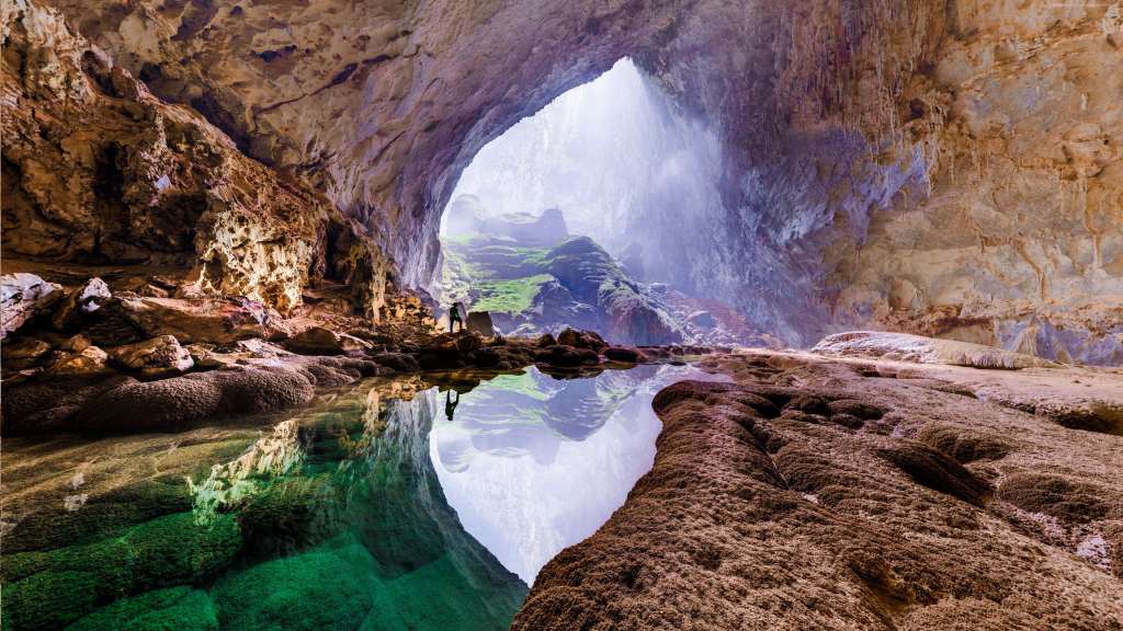 Son Doong Vietnam Cave Wallpaper