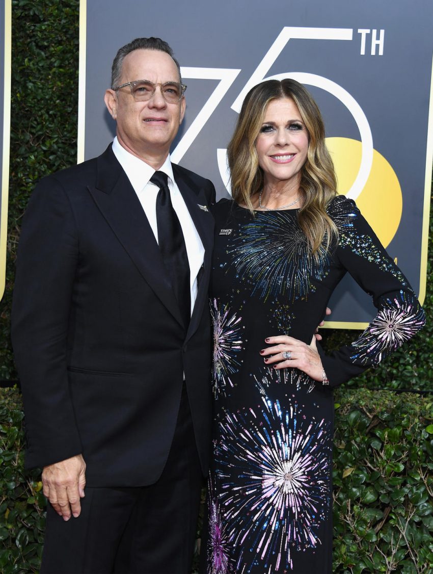 Tom Hanks (L) and Rita Wilson