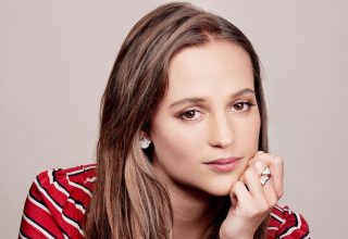 Alicia Vikander Face Wallpaper