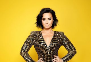 Demi Lovato Echame La Culpa Photoshoot Wallpaper