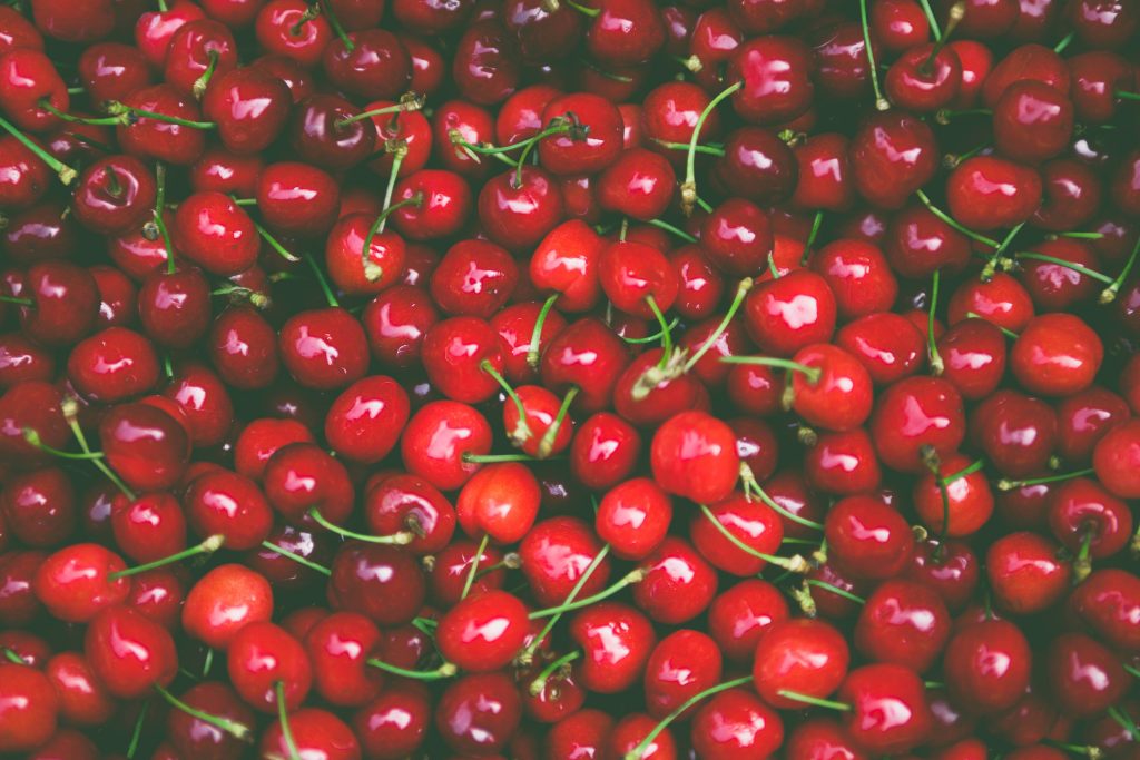 Pile of Cherry Fruit Wallpaper