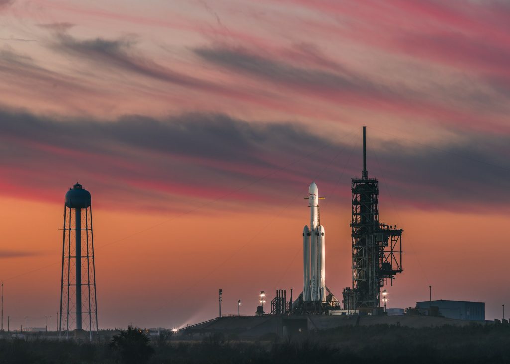 Falcon Heavy SpaceX Wallpaper