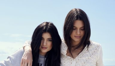 Kendall & Kylie Jenner Models Wallpaper