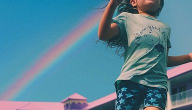 نقد و بررسی فیلم The Florida Project