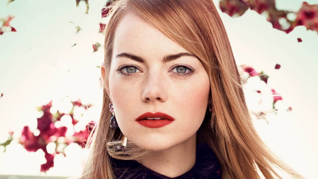 Emma Stone Vogue 2018 Wallpaper