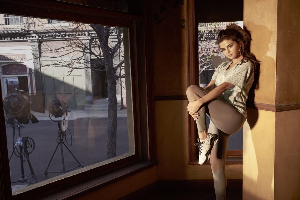 Selena Gomez Puma Defy Sneaker 8k Wallpaper