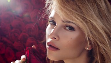 Woman Model Red Rose Wallpaper